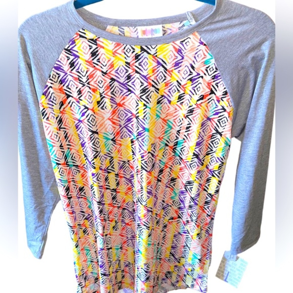 Lularoe large multi color diamond  pattern. Randy baseball T . Grey sleeves NWT.